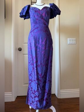 VintageJessica  McClintock purple
& blue brocade floral cocktail gown s 7/8